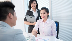 Top 4 mẹo phỏng vấn xin việc cho sinh viên mới ra trường